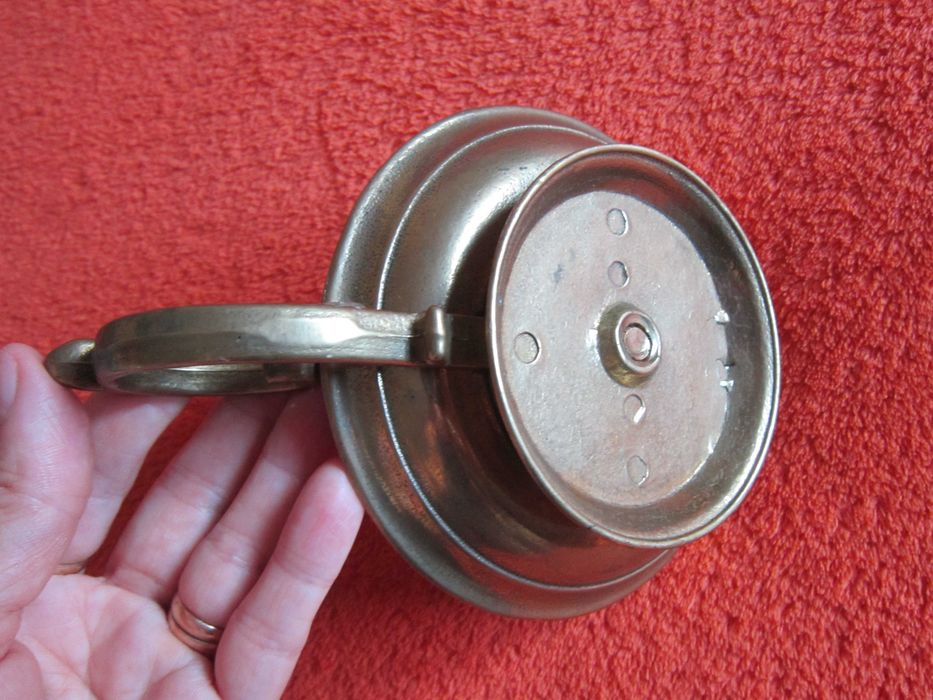 bronz masiv cu maner Suport sfesnic design brutalist Germania