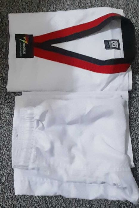 Taekwando kiyim komplekt