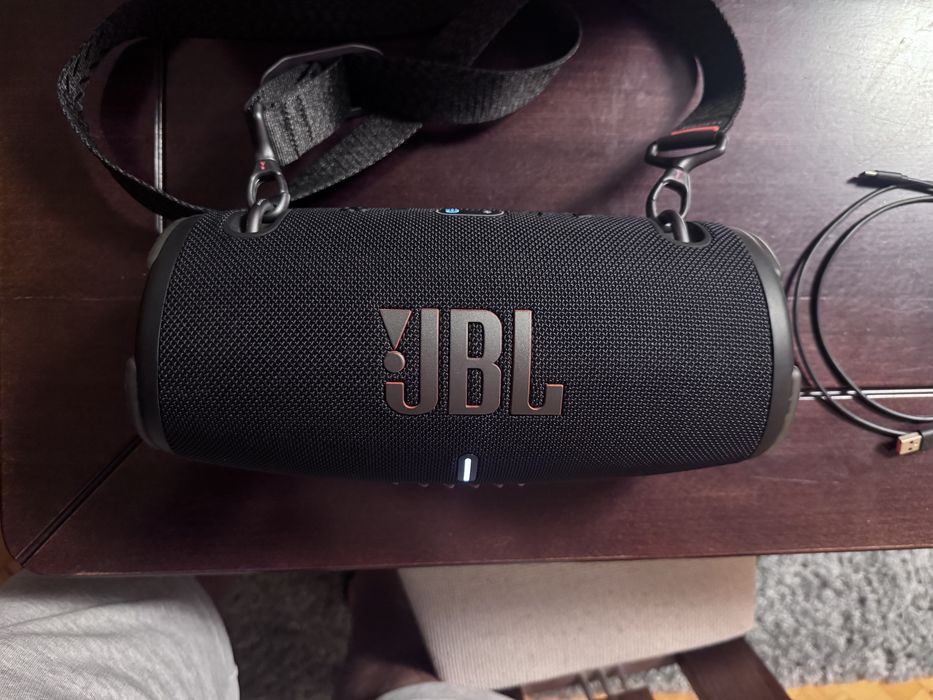 JBL Xtreme 3 bluetooth в добро състояние ( без гаранция )