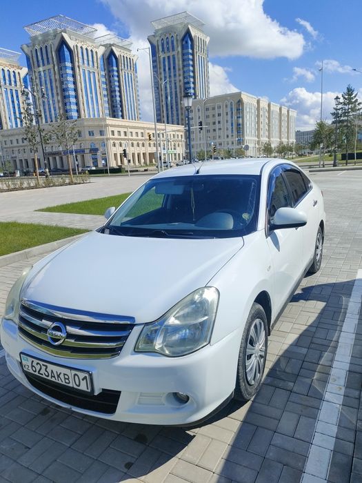 Продам автомобиль Nissan Almera 2015 года коробка автомат.Проб 140000.