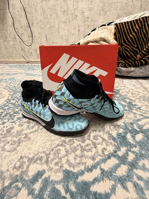 Сороконожки Nike Air Zoom