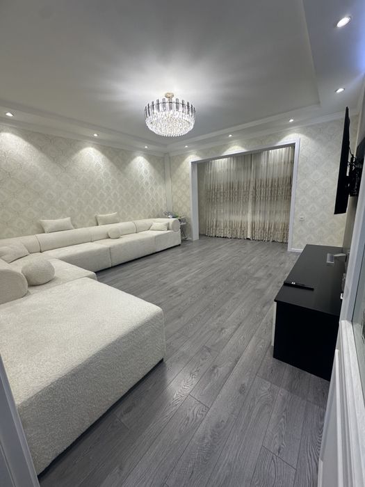 Ойбек Кунаева 4/6/9 Евро Новый Лифт Центр срочно спешите купить