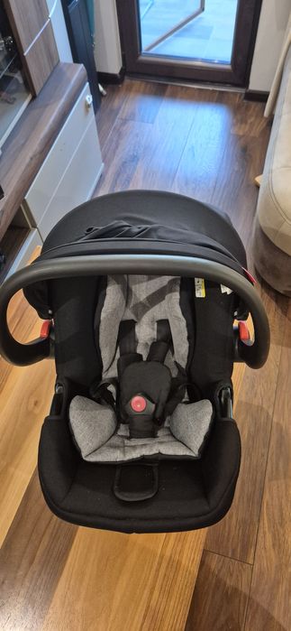 2 бр. Столчета за кола  Phil&teds от новородено до 1 г.