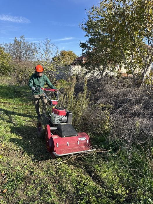 Разчистване на дворове, мулчиране, почистване на неподдържани парцели