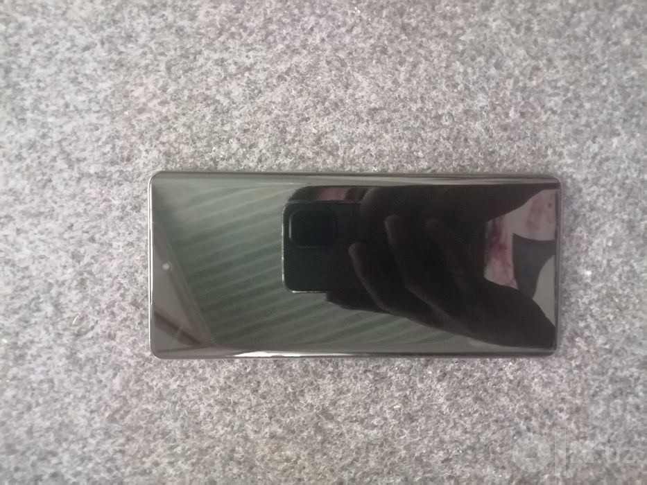 Vivo v40 256g 5 g