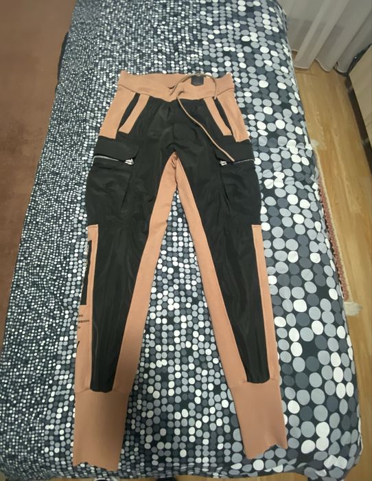 Pantaloni:Made by Society