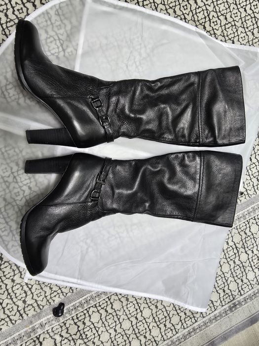 Продам Итальянские оригинальные сапоги