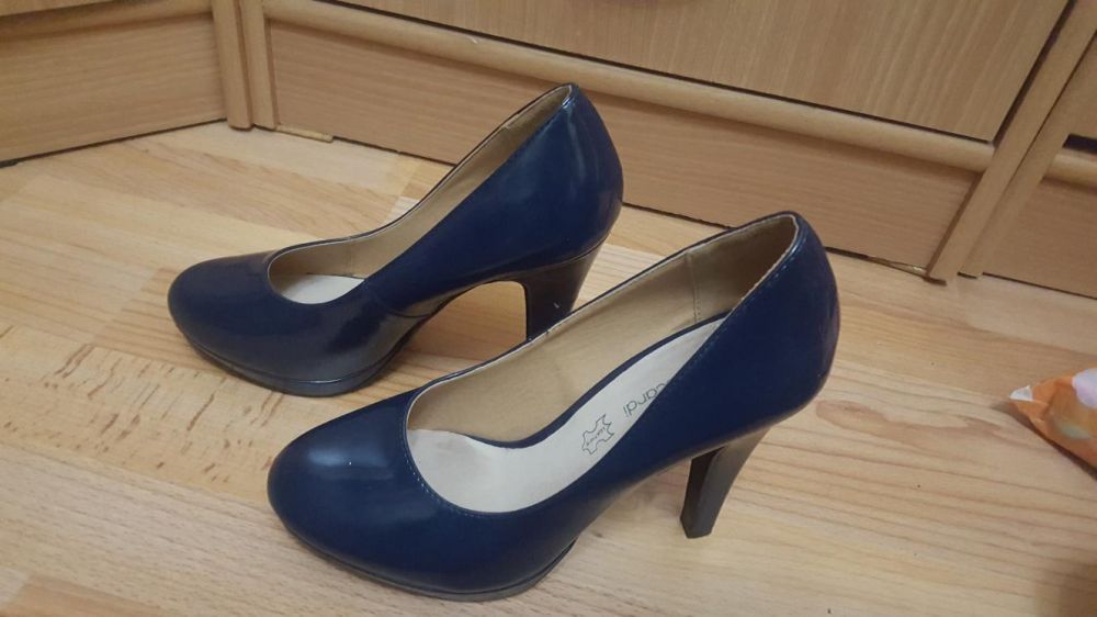 Продам туфли р 38