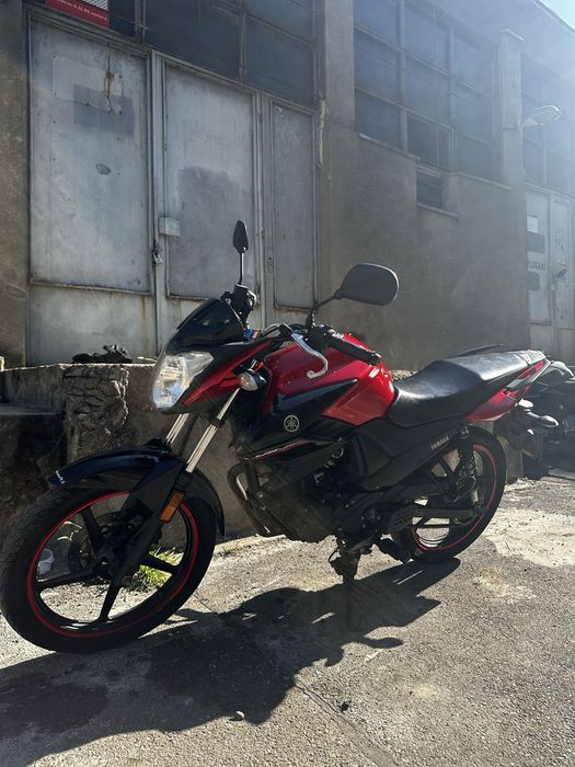 Motocicleta  Yamaha YS-125cc A1
