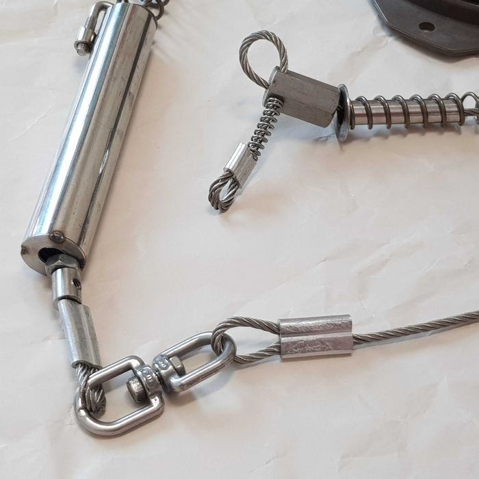 Cursa/ Capcana puternica/ animale salbatice