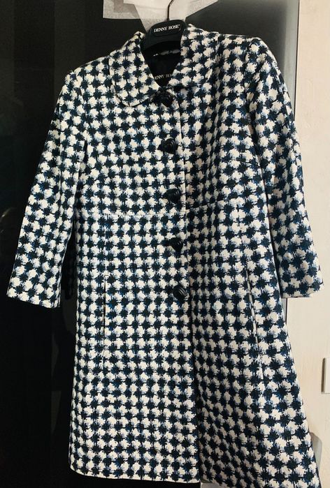 Палто на марката DENNY ROSE