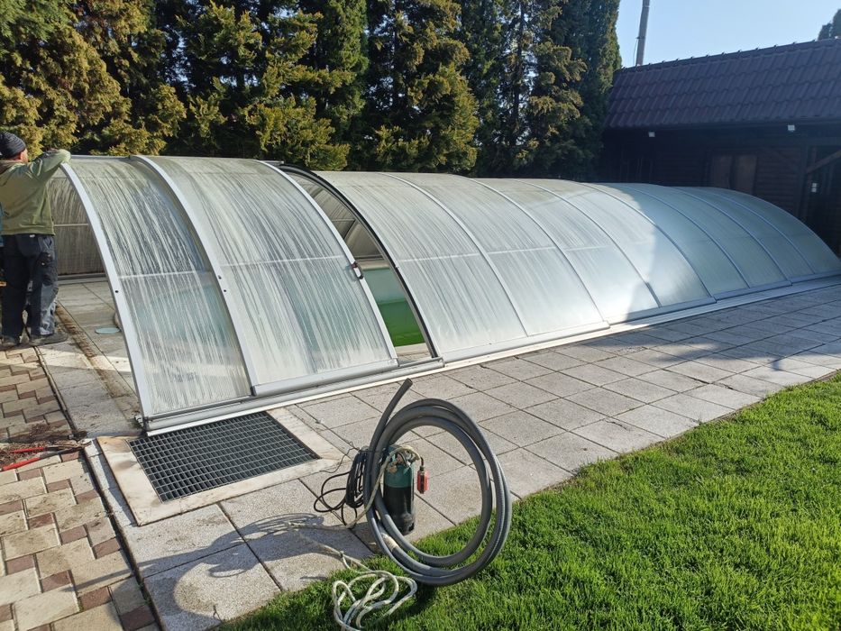 Acoperiș retractabil pentru piscina ALUKOV