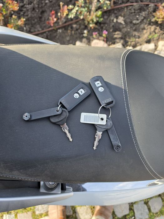 Honda SH 300i keyless