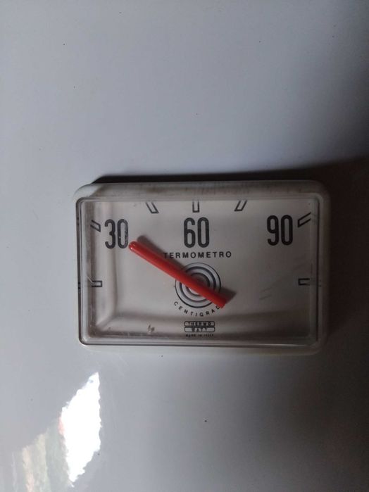 Продавам бойлер 50 литра италиански
