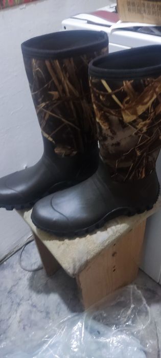 Продам сапоги для охоты и рыбалки