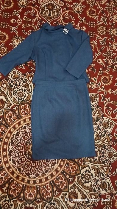 хаммаси янгидек деярли кийилмаган кийимлар кофта юбка туркияники