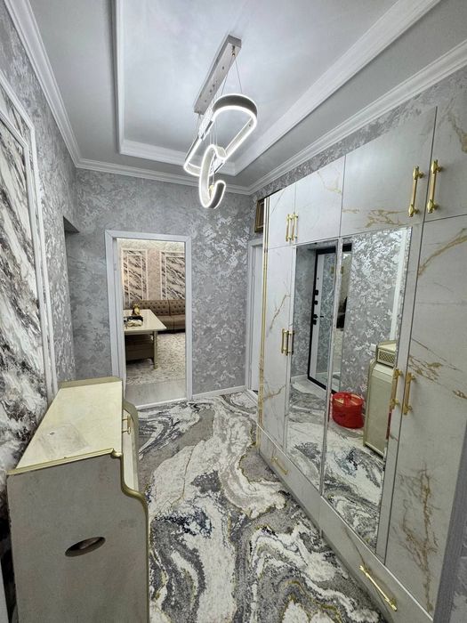 2/3/9 Карасу-1, Дуньё ресторан,новый ремонт, мебель техника,56 м2