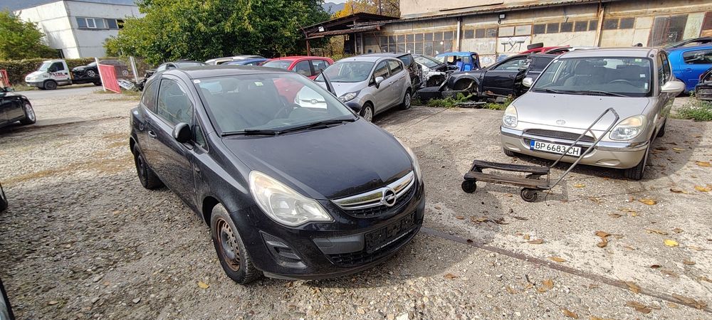 Opel corsa D 1.2  51kw 69кс a12xer за части