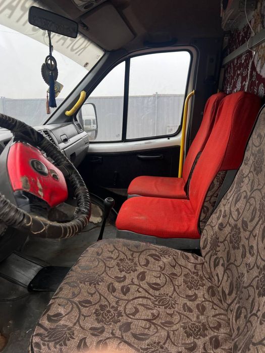 Газел бизнес матори сотка матор юриб турибди