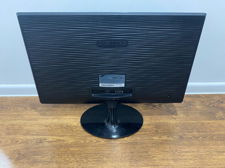 Монитор для компьютера