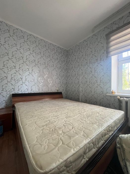 Продается Кровать с матрасом