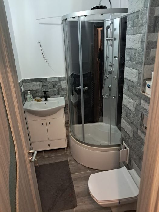 Garsoniera de inchiriat