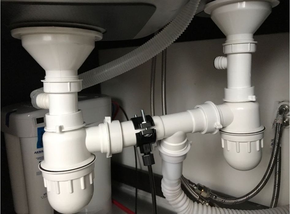 Засор чистка канализации/ Чистка канализации аппаратом/ Сантехник