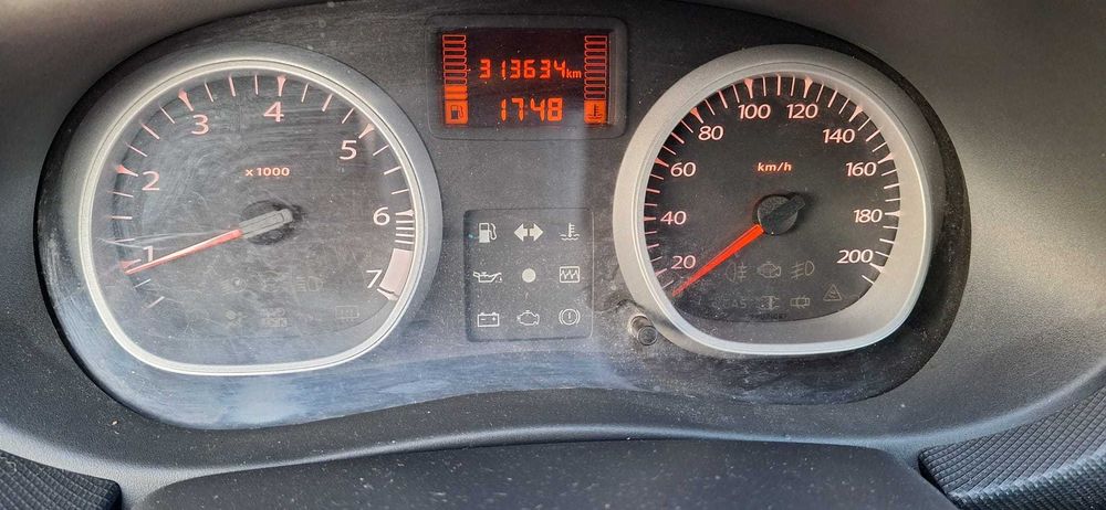 Dacia duster 1.6, butelie gpl noua, an fabricație 2011