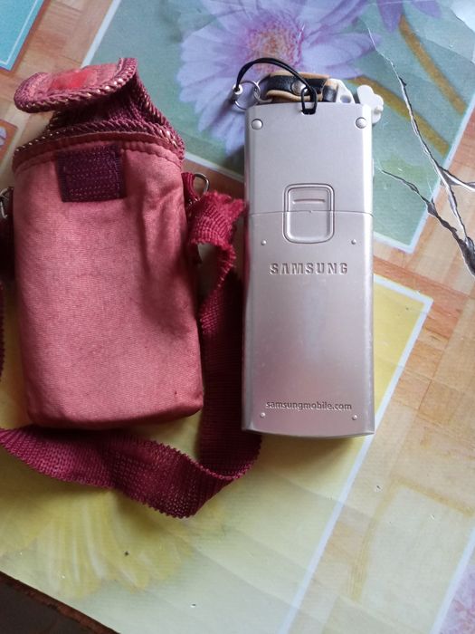 Продам сотка Самсунг