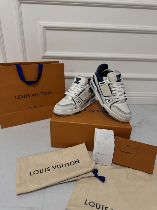 sneakers lv trainer