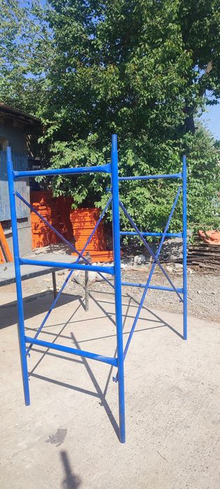 Телескопические стойка и опалубка