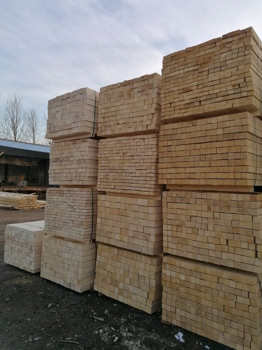 Cherestea rasinoase uscata  dimensionată