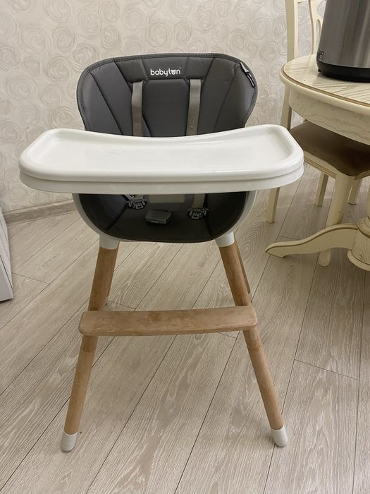 Продам стульчик для кормления