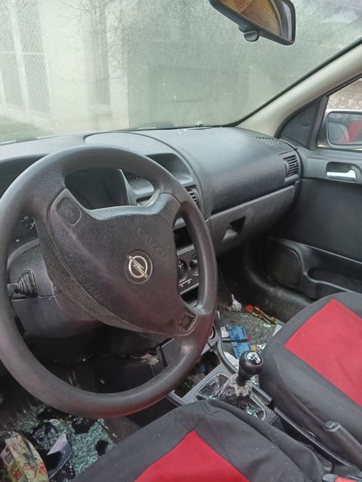 Vând Opel Astra G