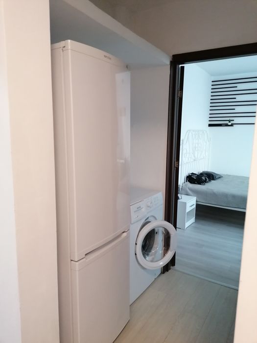 Schimb apartament zona Hermes Petroșani