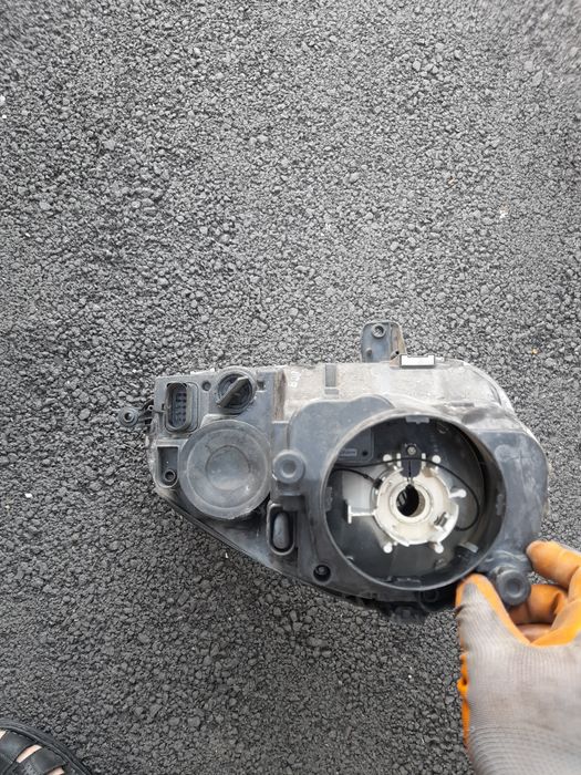 Ляв фар VW Golf 5