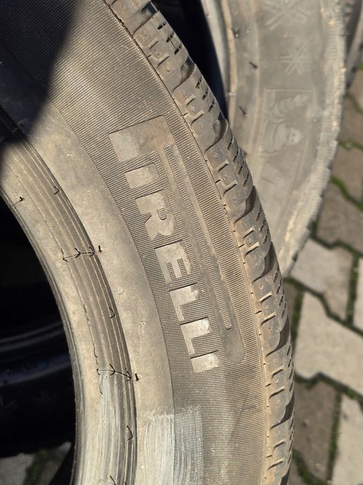 225 55 17 Pirelli