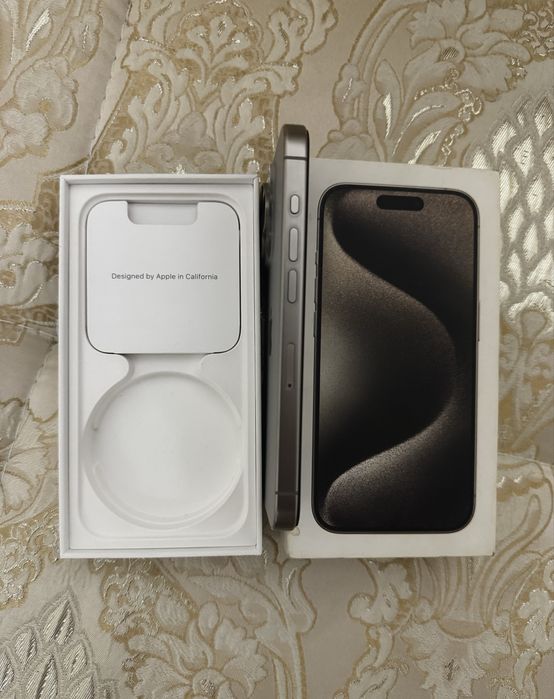iPhone 15 Pro 256Gb цвет Natural