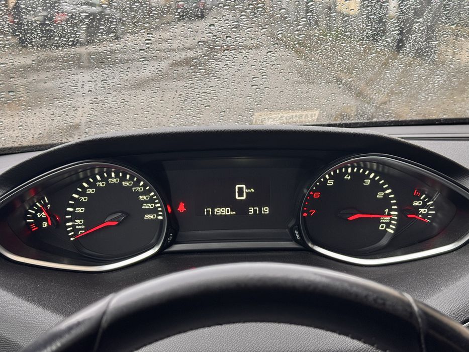 Peugeot 308 | 2014 г. 1.6 бензин, 125 к.с.