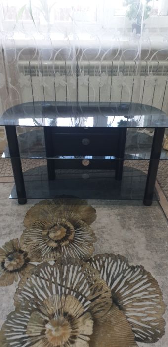 Тумба под телевизор