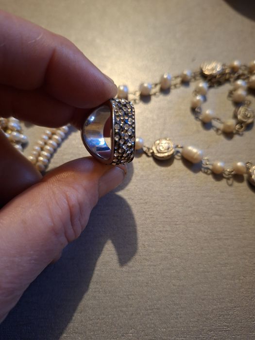 Перлени   колиета