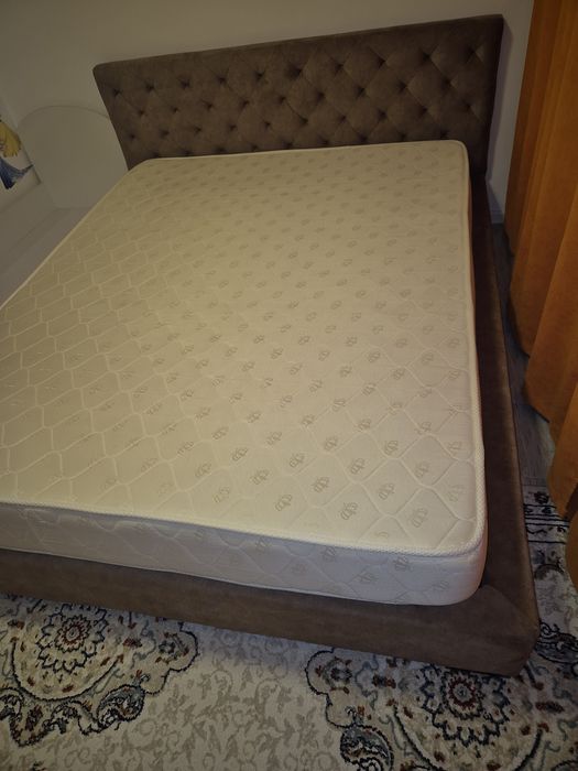 Продам кровать 160 на 2 метра