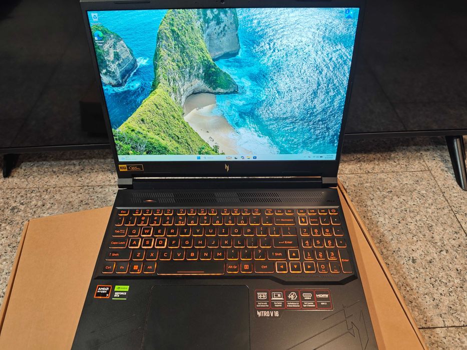 Hope Amanet P10/Laptop Gaming Acer Nitro V16 16 inchi 165Hz Ryzen 7 RTX4060
