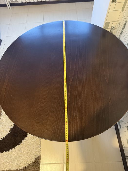 Кухонный круглый стол