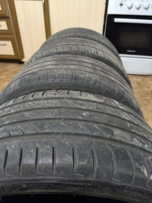 Продам шины летние.