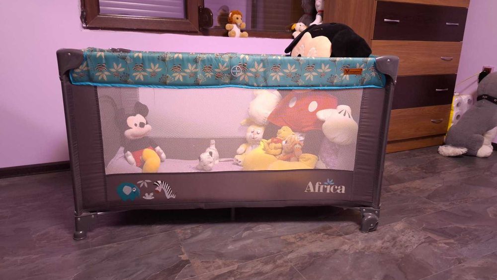 Продавам детска кошара