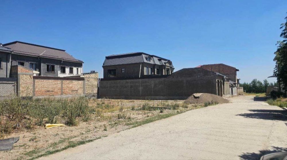 Продаётся земельный участок в новый махале, Дурмень  6-соток