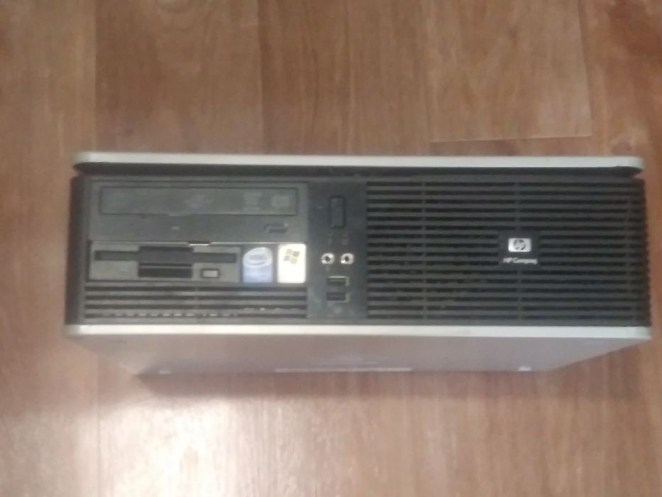 Компютер с манитором