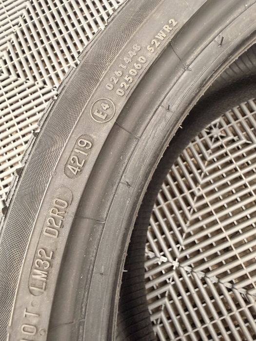 Continental TS830P зимна 255 35 19