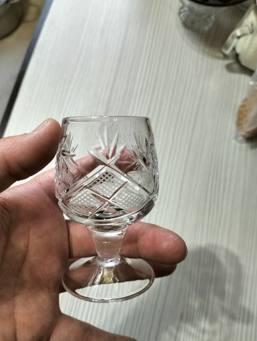 Хрустальные рюмки